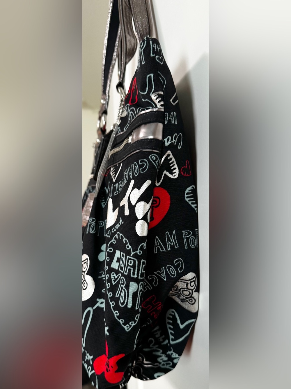 Coach Poppy 2010 Graffiti Glam Tote Shoulder Bag Black Red Silver Style 13852 - Picture 13 of 16